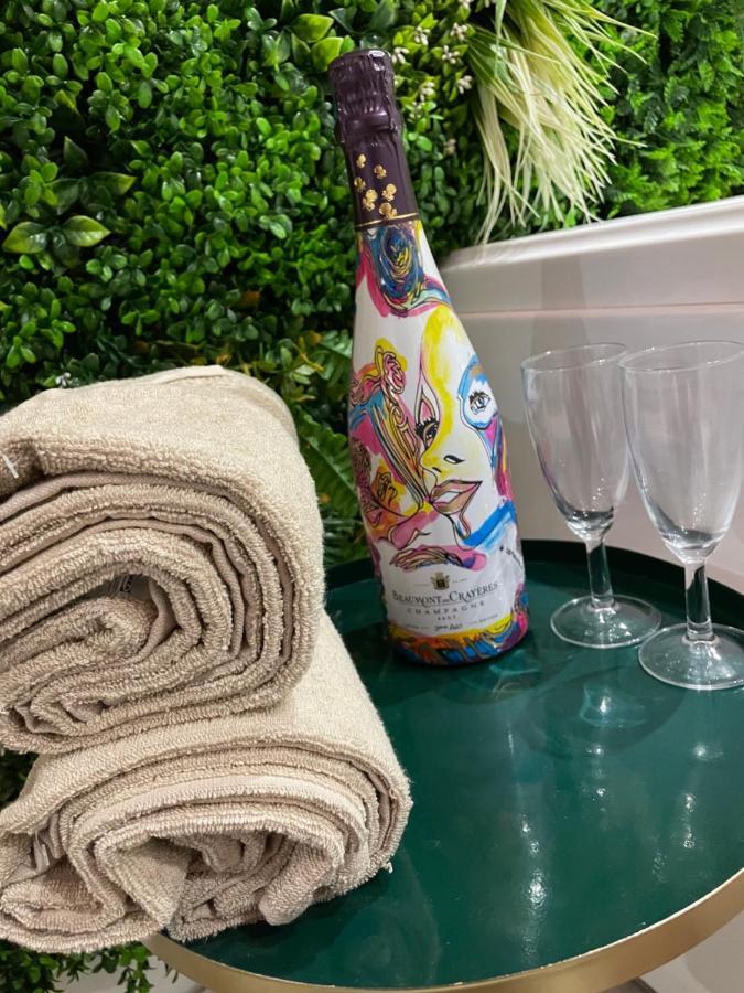 L'Extasia Appartement,Spa Jacuzzi グルノーブル エクステリア 写真